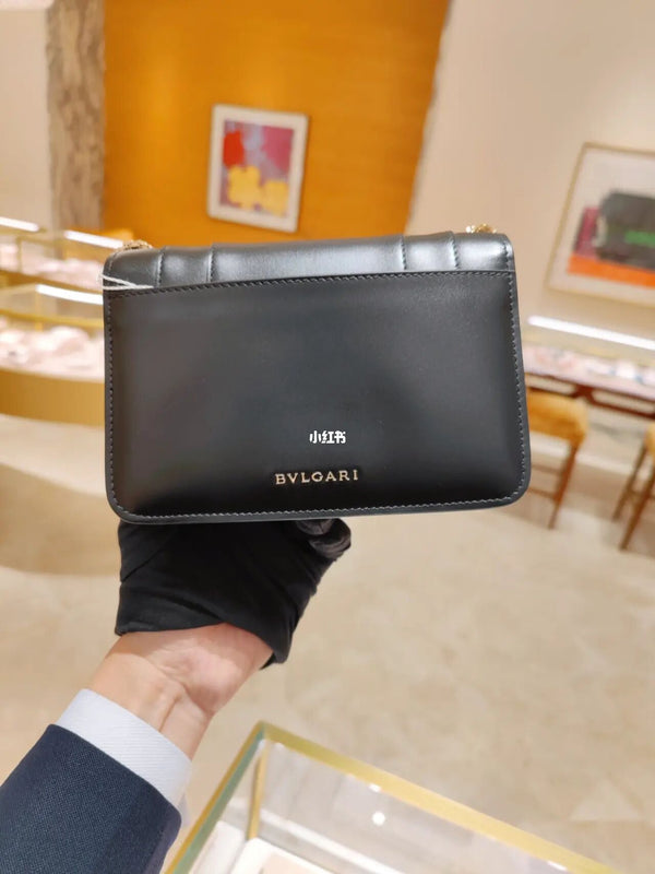 BVL Serpenti Forever Shoulder Bag 19cm Black Calfskin GHW 188654