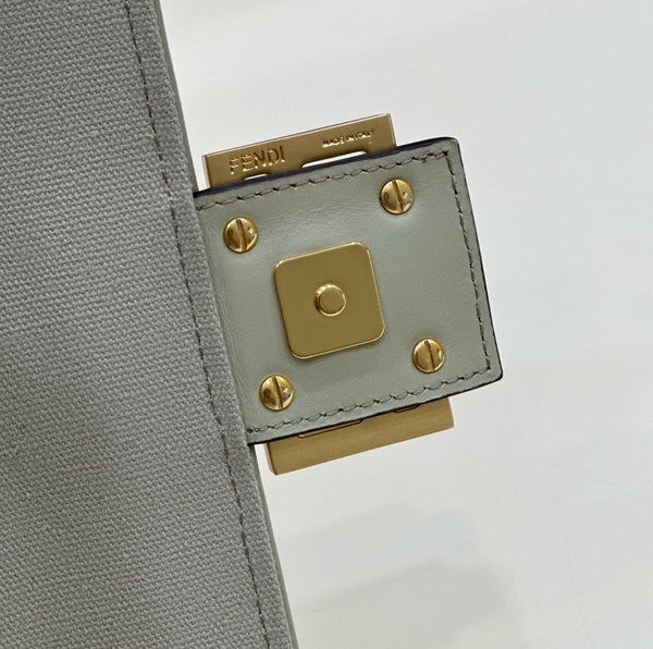 BAGUETTE WITH FF MOTIF 27 IN BITTER JACQUARD FABRIC GOLD HARDWARE