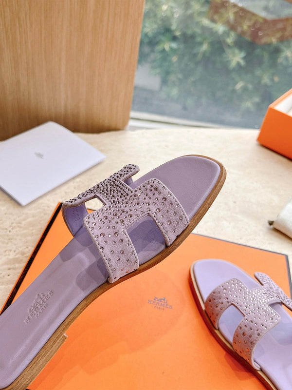 HM 25 Oran Sandal Violet Calfskin Crystal Embellished