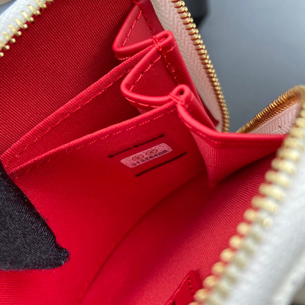 CC A3185 Zipper Coin Purse White Caviar GHW 193265