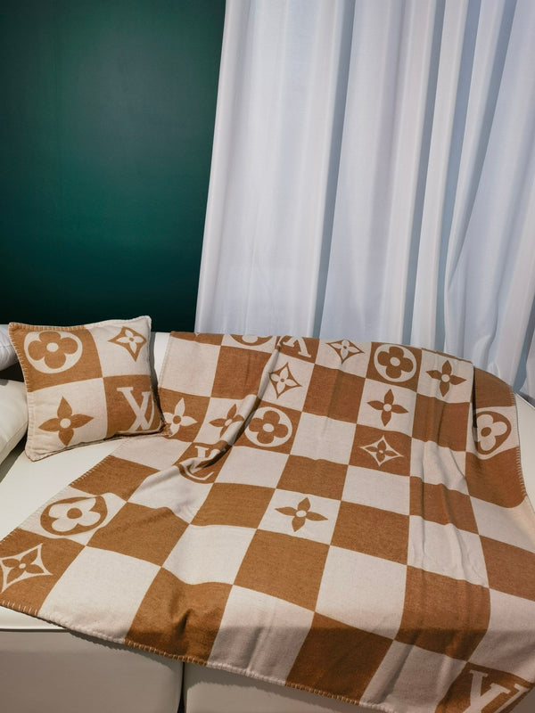 LV Checkmate Blanket Brown White