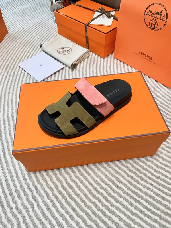 Sandalo HM Cyprus in pelle scamosciata rosa corallo mix marrone verde muschio 963244