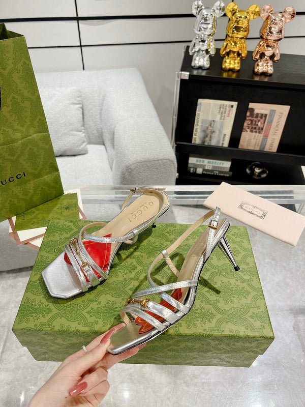 SANDALO GG CLASSIC CON TACCO A CINTURINI IN PELLE DI VITELLO ARGENTO