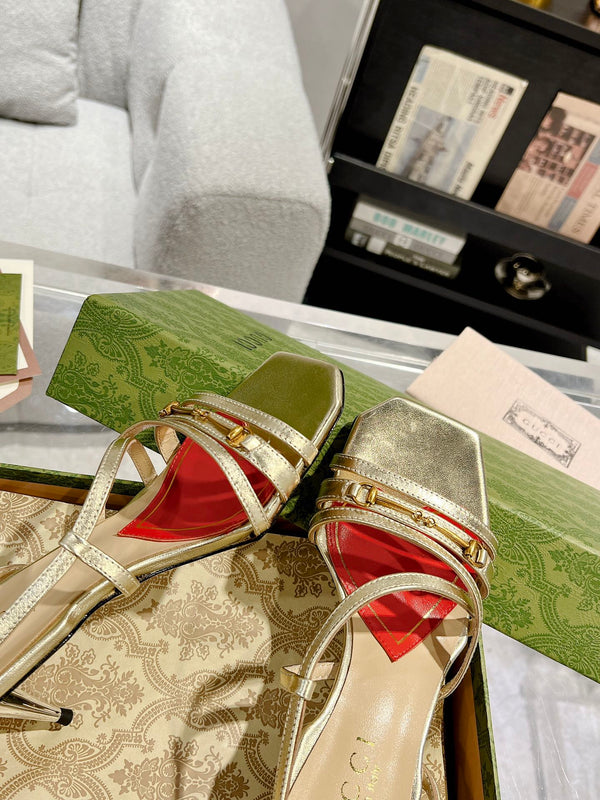 SANDALO GG CLASSIC CON TACCO A CINTURINI IN PELLE DI VITELLO ORO METALLIZZATO