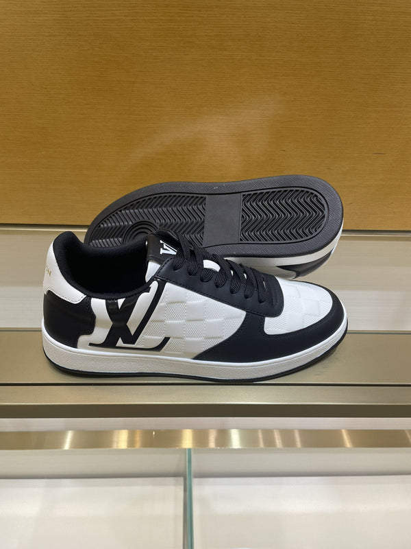 LV RIVOLI SNEAKER MEN BLACK WHITE