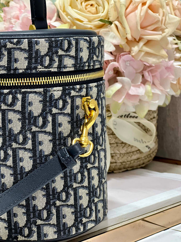 CARO SMALL 24 VANITY CASE IN BLUE MONOGRAM OBLIQUE JACQUARD FABRIC