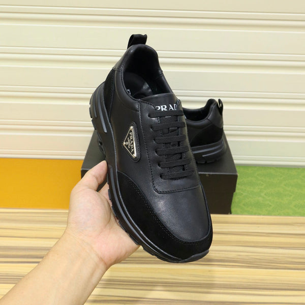 PRA SNEAKER IN BLACK CALFSKIN AND GREY SUEDE