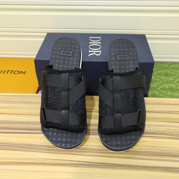 CD ALPHA SANDAL BLACK JACQUARD