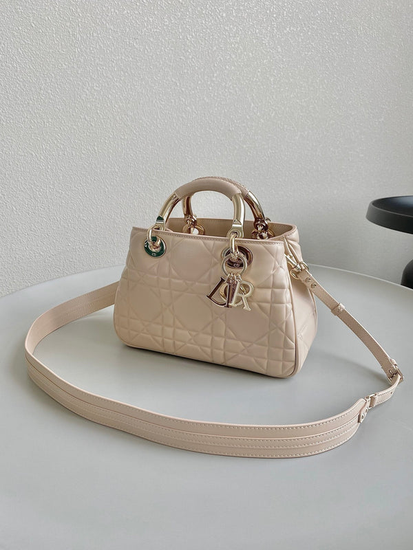 BORSA A MANO LADY 25 IN PELLE DI VITELLO BEIGE