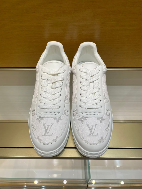 LV RIVOLI SNEAKER WHITE