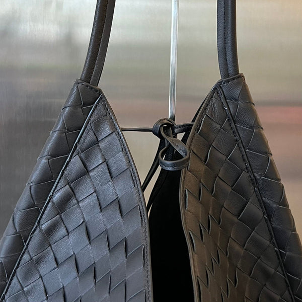 MEDIUM SOLSTICE 44 PELLE DI AGNELLO NERA