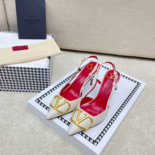 DÉCOLLETÉ VLOGO SLINGBACK IN PELLE DI VITELLO BIANCA CON LOGO ORO