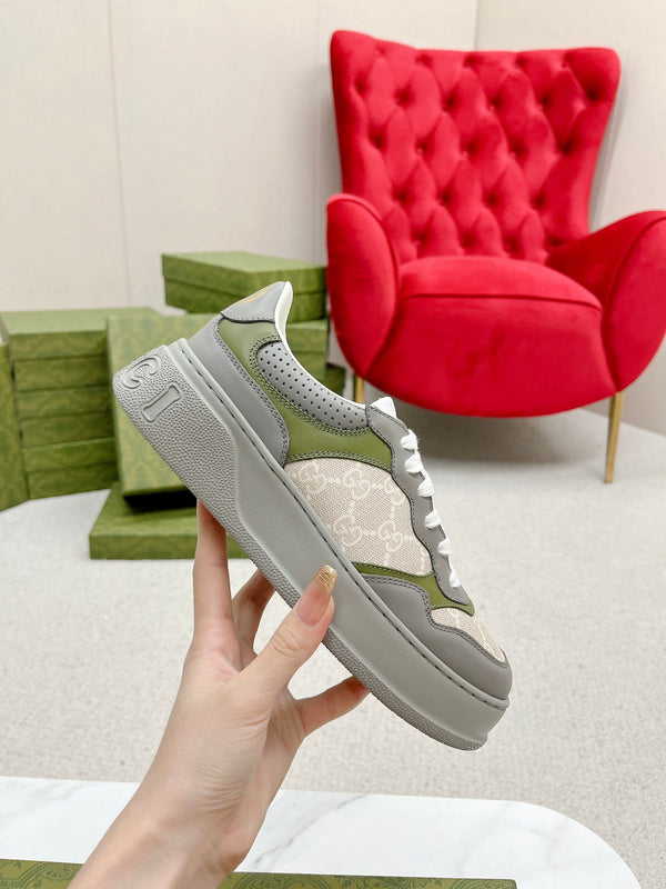 GG TRAINER GRAY AND CREAMY WHITE CALFSKIN