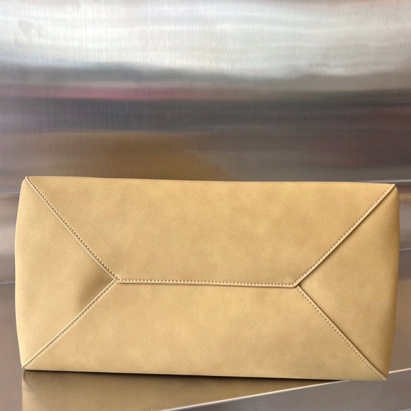 BORSA MARRONE MEDIA 32 IN PELLE DI VITELLO KRAFT