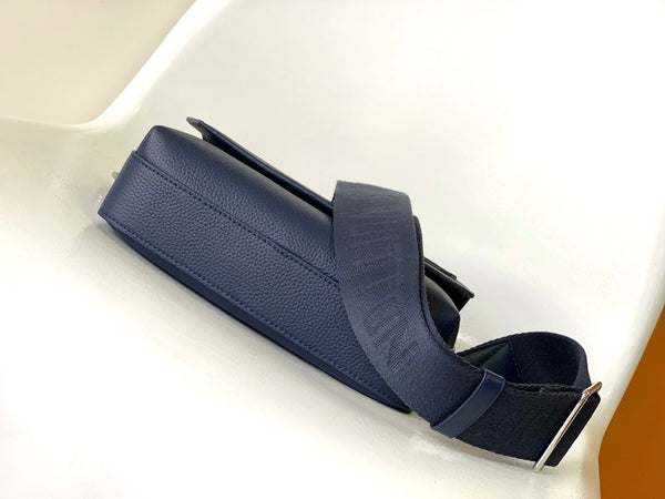 LV Fastline Messenger Bag 23.5 Blue Cowhide HW