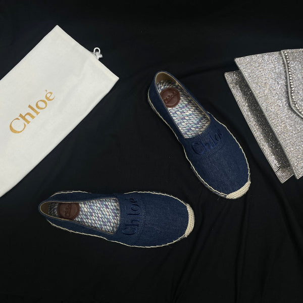 CHLOÉ WOVEN LOAFER IN NAVY BLUE DENIM AND COLORFUL RAFFIA