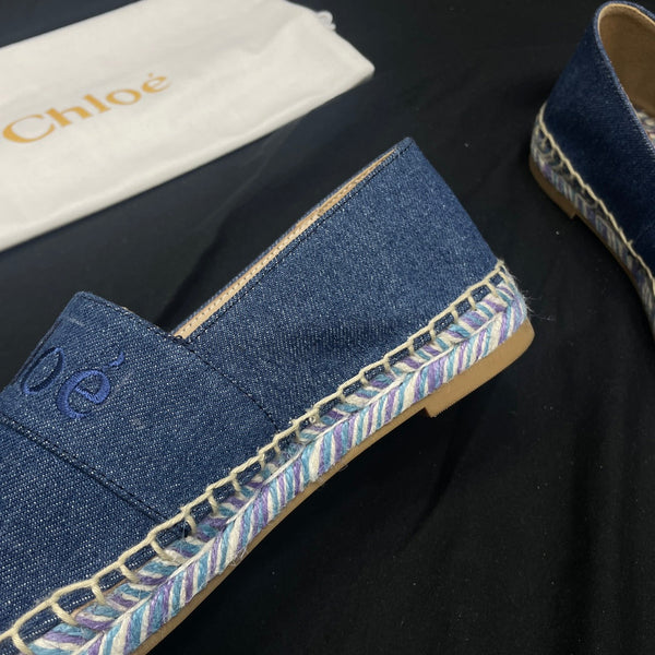 CHLOÉ WOVEN LOAFER IN NAVY BLUE DENIM AND COLORFUL RAFFIA