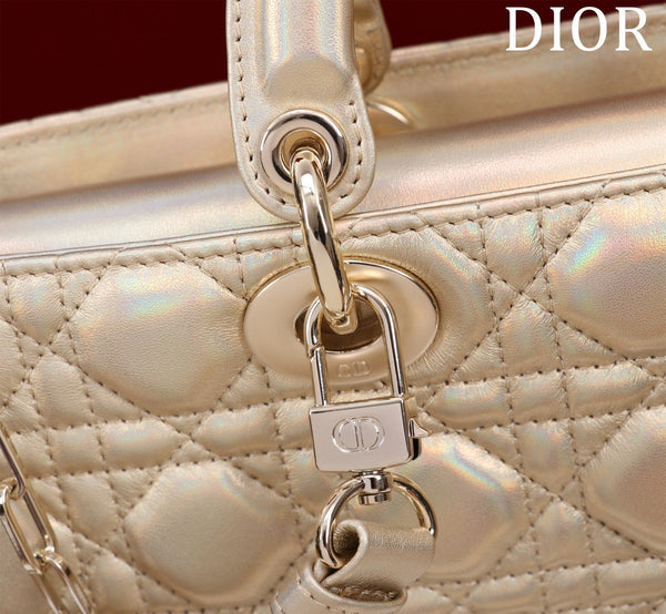 medium lady d-joy 26 beige metallizzato in pelle di agnello