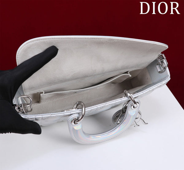 medium lady d-joy 26 silver metalic lambskin