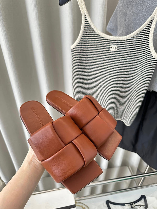 patch mule flat brown lambskin