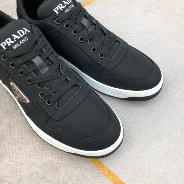SNEAKERS PRA PRAX 01 RE-NYLON IN TESSUTO NERO