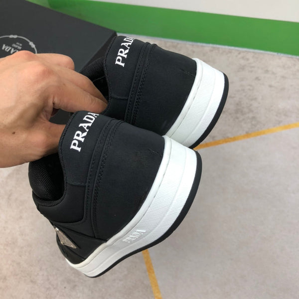 SNEAKERS PRA PRAX 01 RE-NYLON IN TESSUTO NERO