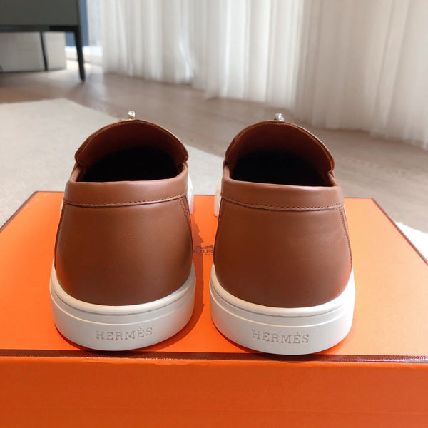 HM GAME SLIP-ON CROCODILE MOTIF SNEAKER FIRE CALFSKIN