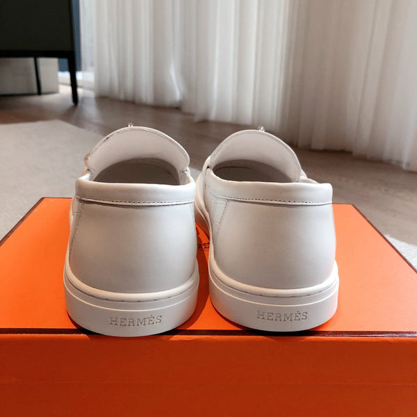 HM GAME SLIP-ON CROCODILE MOTIF SNEAKER WHITE CALFSKIN