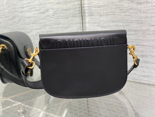 MEDIUM CD BOBBY 22CM BLACK CALFSKIN GOLD HARDWARE