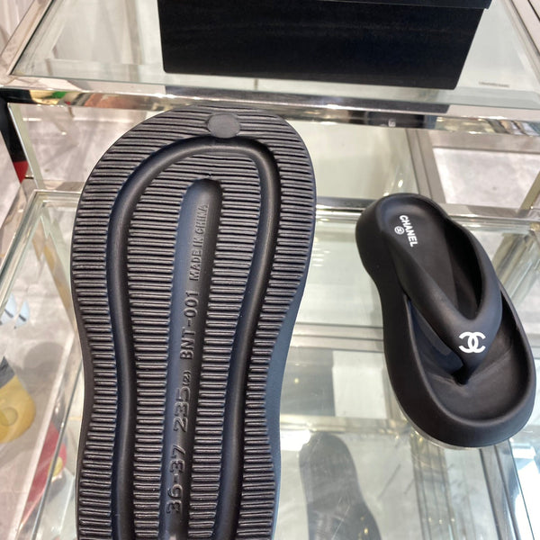 CC Flipflops Black Foam 204121