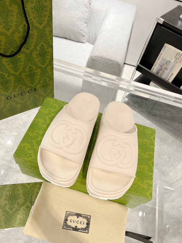 GC 25 Interlocking G 50mm Slide Sandal Ivory Cowhide 292379