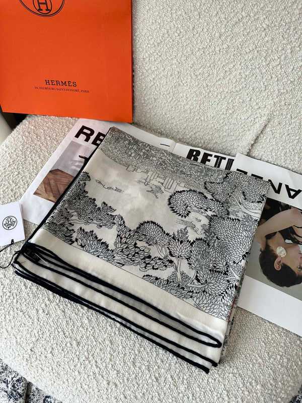 Retourala Nature Hermes Scarf 140 CM White Black Colorful Silk