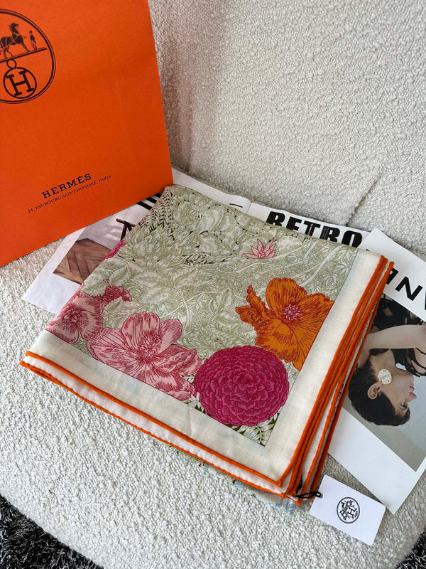 Retourala Nature Hermes Scarf 140 CM Green Gray Colorful Silk