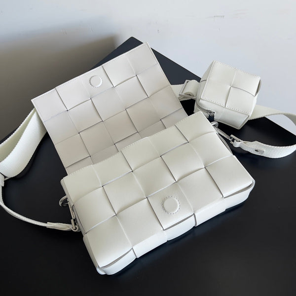 BV Two-In-One Cassette Bag 26cm White Leather