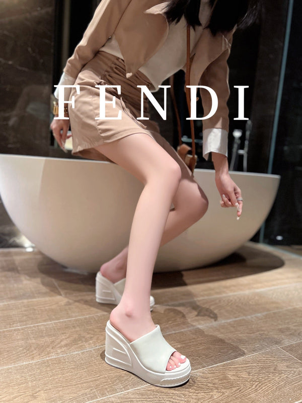 FENDI BAGUETTE WEDGE PLATFORM  85MM IN WHITE CALFSKIN