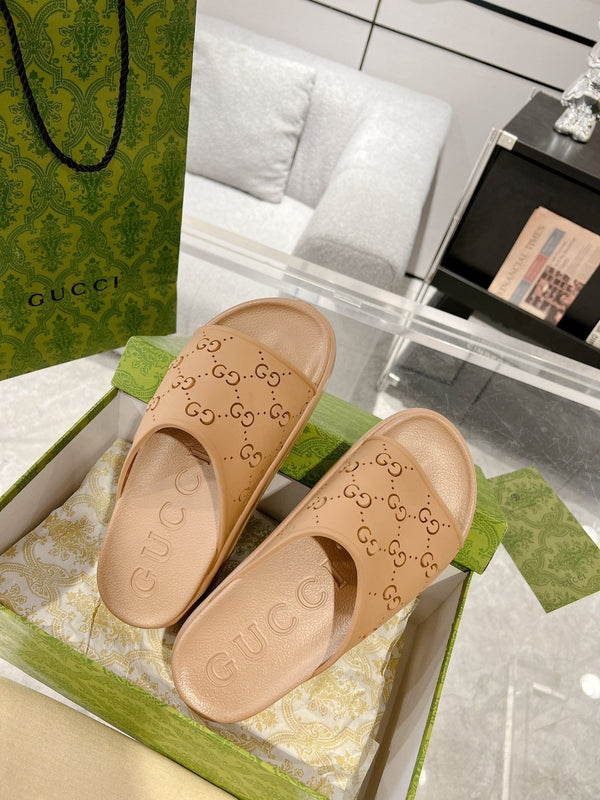 Sandalo GC 25 Monogram Slide da 50 mm in pelle di vacchetta marrone 292395