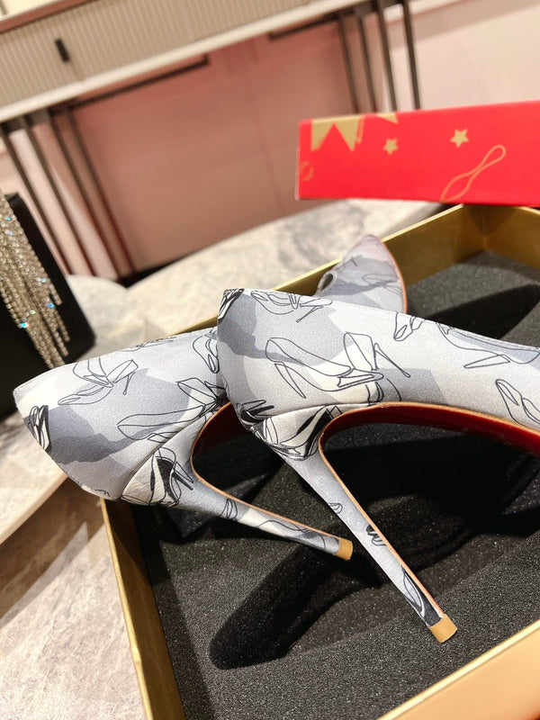 CL So Kate Pumps 120 mm Crepe Satin Gray