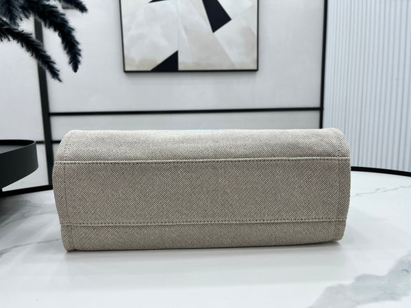 CC Deauville Tweed Bag 33x24x14.5cm Blue Sky Leather Gold Hardware 33