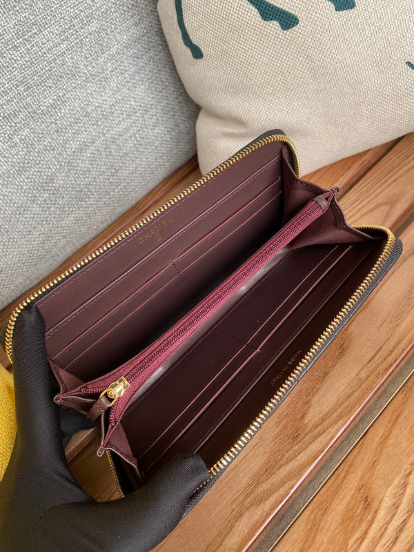 CC Zippy Long Wallet 19.5cm Black Sheepskin GHW 223941