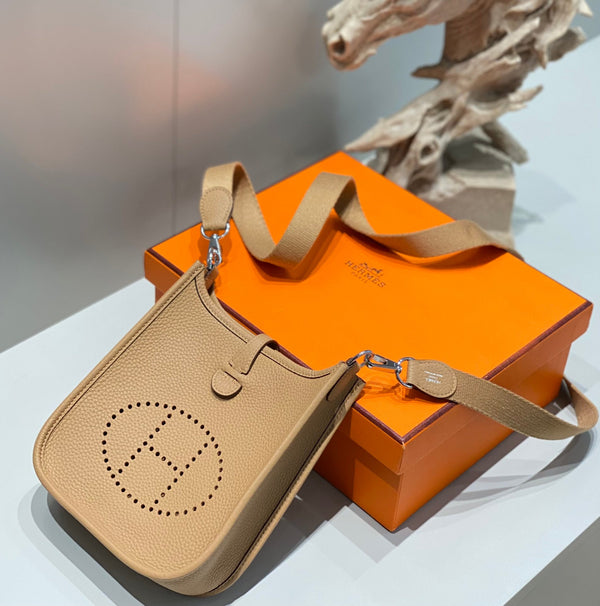 Mini Evelyne 18cm Brown Togo Shw