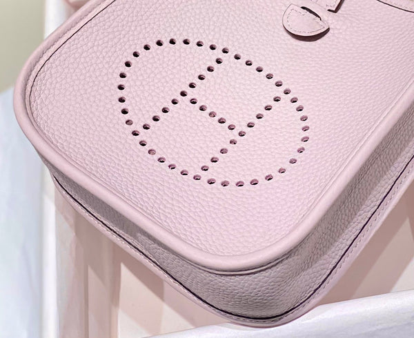 Mini Evelyne 18cm Light Pink Togo Shw