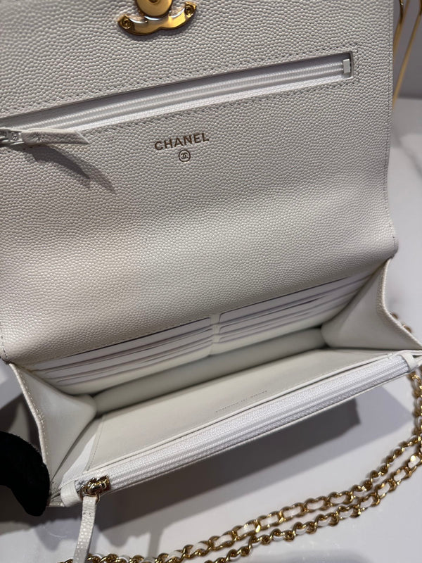 CC 24K Woc 19cm Cream Grained Calfskin Gold Hardware