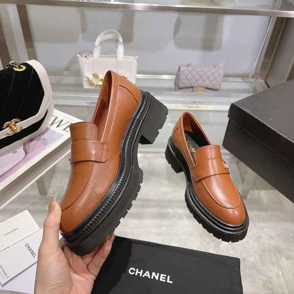 CC Moccasins 45mm Brown Orange Lambskin