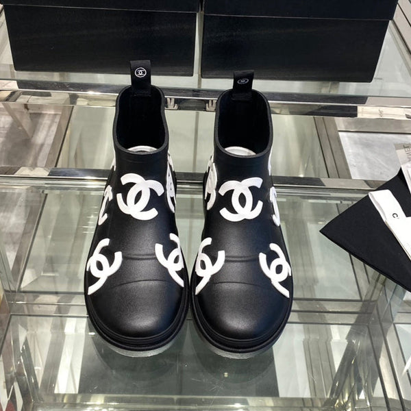 CC Rainboots Black with Embossed Logo Rubber 204070