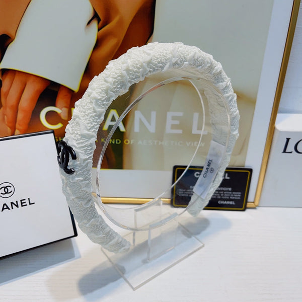 WHITE WRINKLED FABRIC HAIRBAND 925629