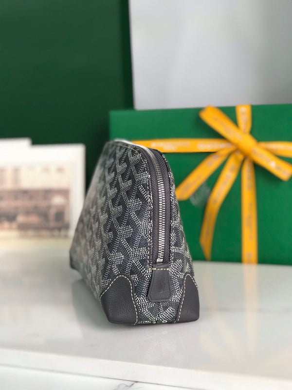 VENDÔME COSMETIC POUCH 17 IN GREY BLACK GOYARDINE CANVAS AND CALFSKIN TRIM