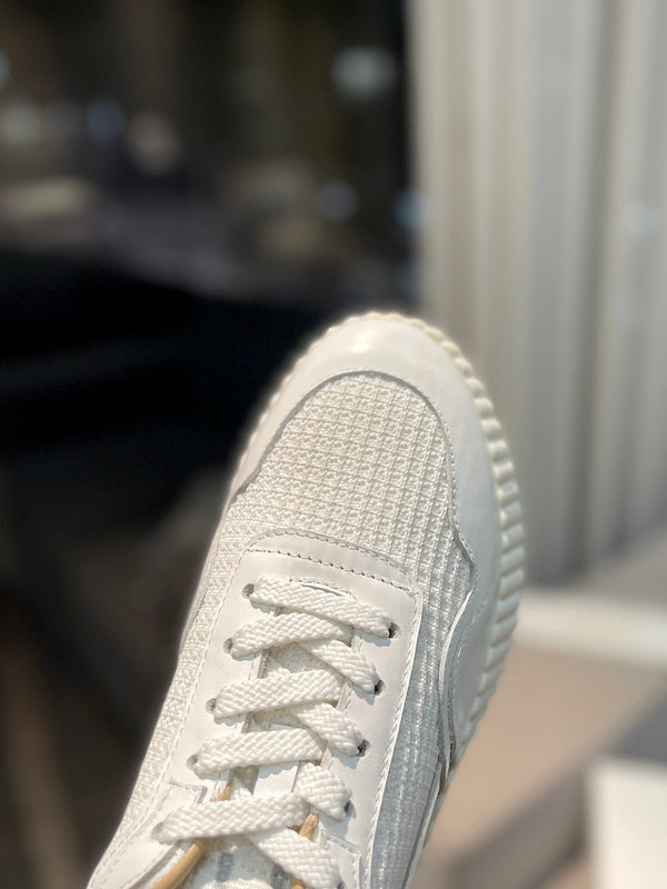 CHLOÉ NAMA SNEAKER IN WHITE LAMBSKIN AND SUEDE