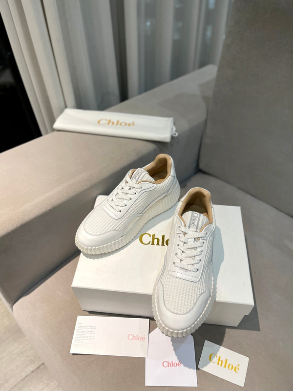 CHLOÉ NAMA SNEAKER IN WHITE LAMBSKIN AND SUEDE