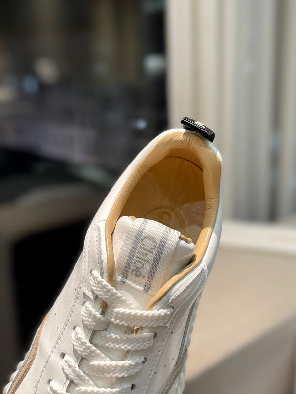 CHLOÉ NAMA SNEAKER IN WHITE LAMBSKIN AND TAN BROWN SUEDE