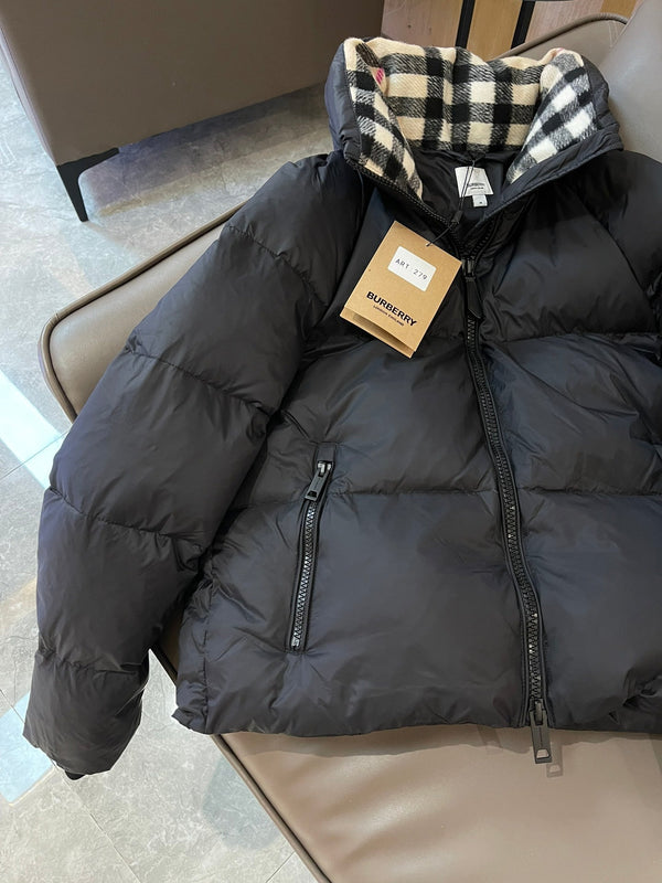 Burberry 25 Short Jacket Black Down Nylon